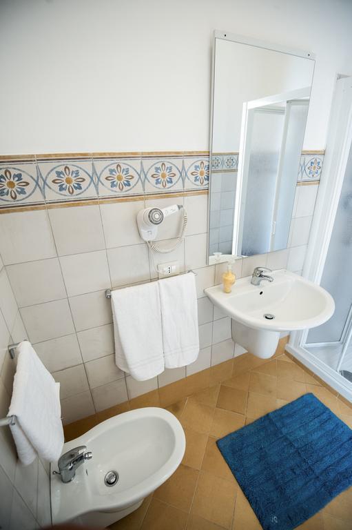 B&B Granelli Di Sale Trapani Room photo